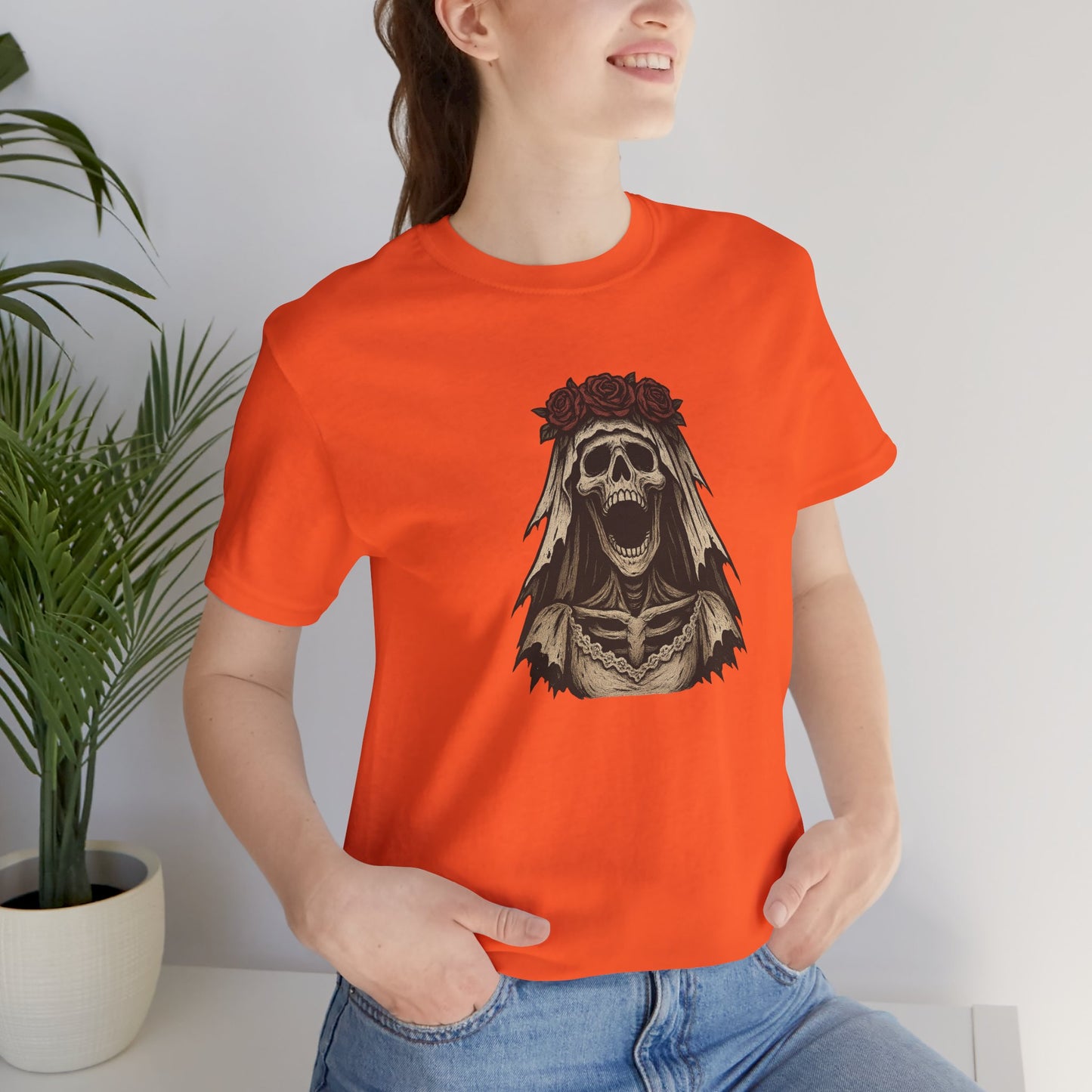 Screaming Skeleton Bride Halloween Shirt – Gothic Undead Bride Graphic Tee for Spooky Season Horror Fans