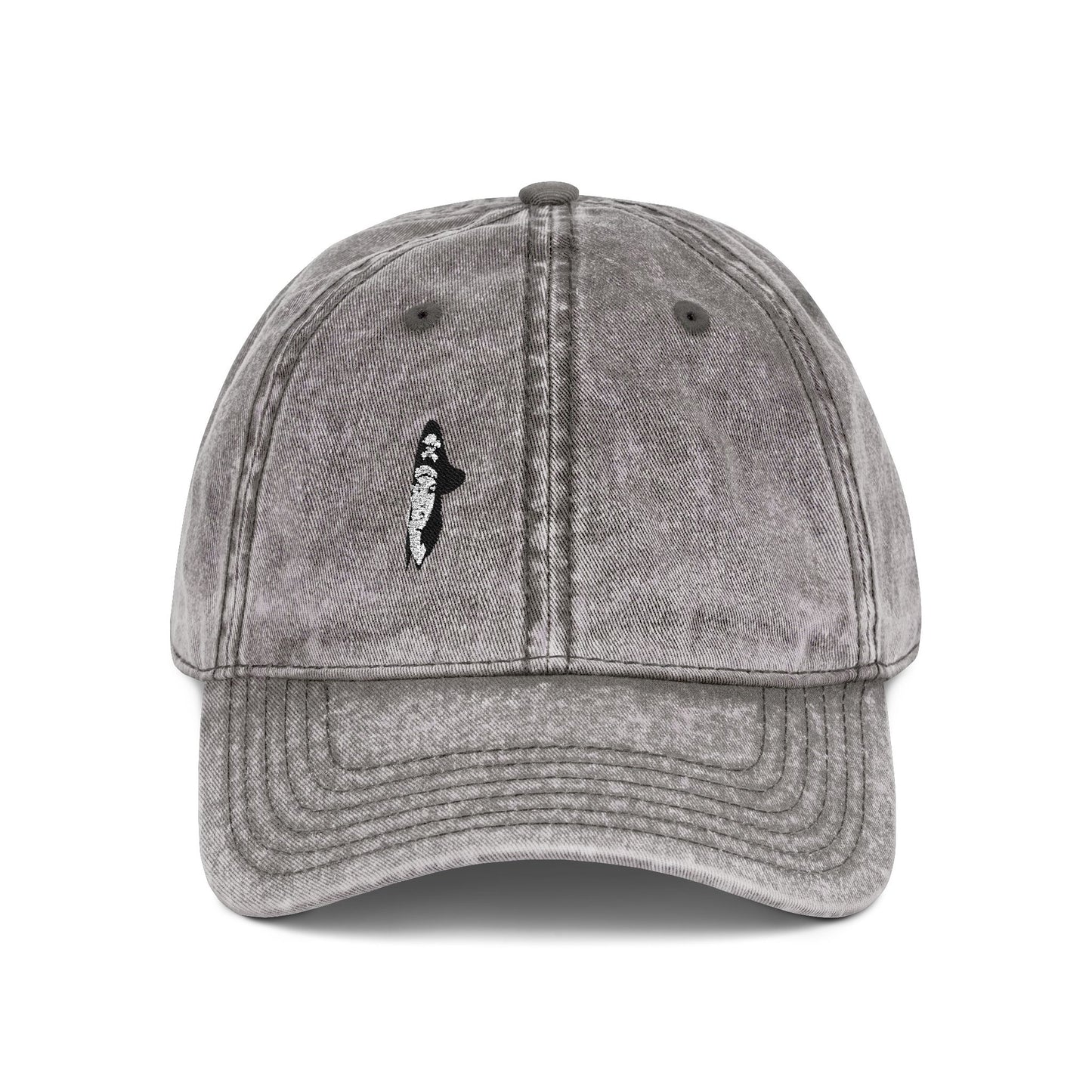 Hot Pirate Girl Vintage Hat – Bold Skull and Crossbones Hat with Retro Attitude and Seafaring Sass