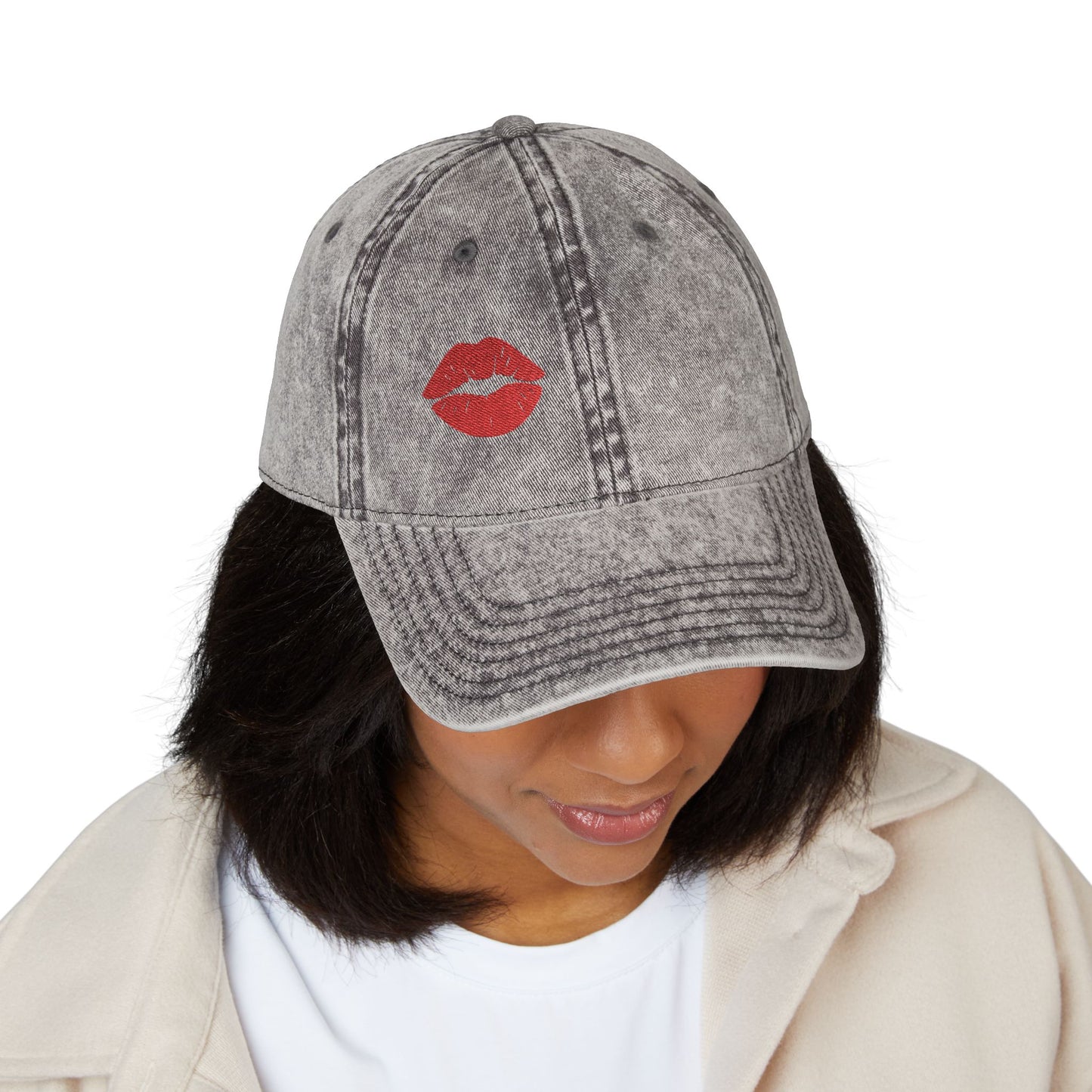 Red Lips Vintage Hat – Bold Embroidered Kiss Hat for Flirty, Fun Style