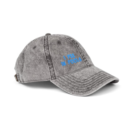 I Pee In Pools Vintage Hat – Funny Hat with Bold Blue Text for Lifeguard Terrors and Poolside Menaces