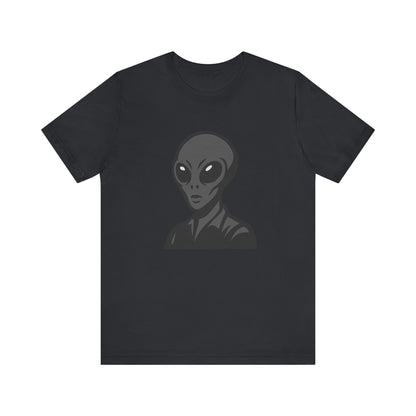 Alien Head Graphic Tee Dark Theme – Extraterrestrial Vector Design for Sci-Fi Fans
