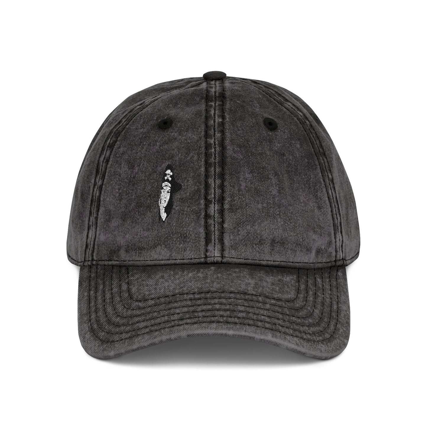 Hot Pirate Girl Vintage Hat – Bold Skull and Crossbones Hat with Retro Attitude and Seafaring Sass