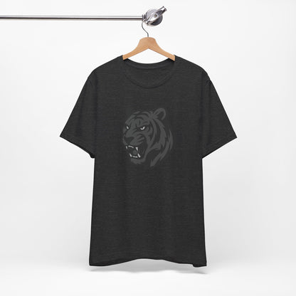 Tiger Head Graphic Tee Dark Theme – Fierce Vector Design with Bold Monochrome Detail