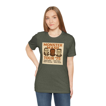 Monster Mash Tour '75 Halloween Shirt – Vintage Horror Band Tee Featuring Dracula, Wolfman, Frankenstein