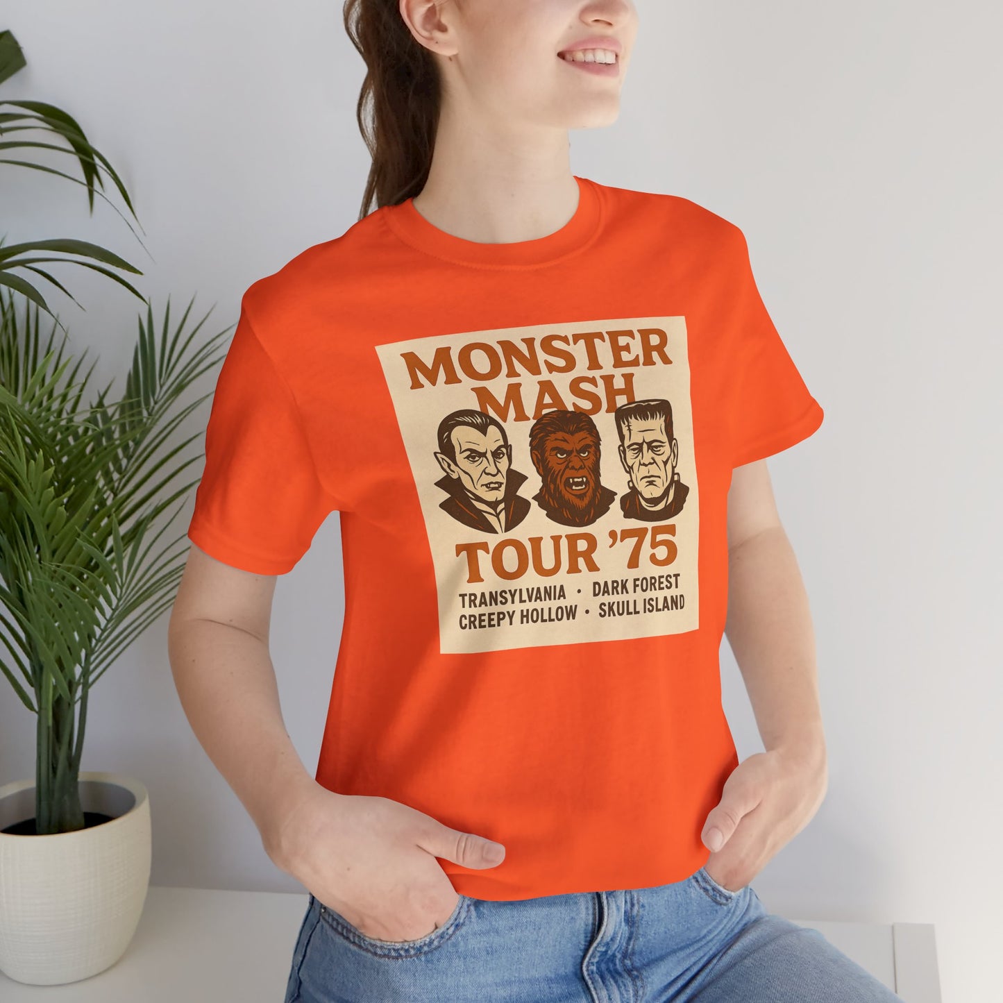 Monster Mash Tour '75 Halloween Shirt – Vintage Horror Band Tee Featuring Dracula, Wolfman, Frankenstein