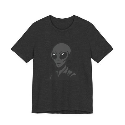 Alien Head Graphic Tee Dark Theme – Extraterrestrial Vector Design for Sci-Fi Fans