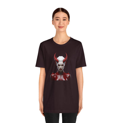 Fierce Devil Woman Halloween Shirt – Seductive Demon Graphic Tee for Bold Halloween Style