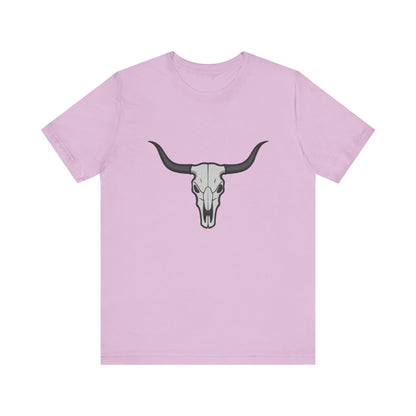 Dark Theme Steer Skull Shirt – Western Cow Skull Graphic in Grey and Black for Desert Gothic Vibes. Unisex Jersey Short Sleeve Tee