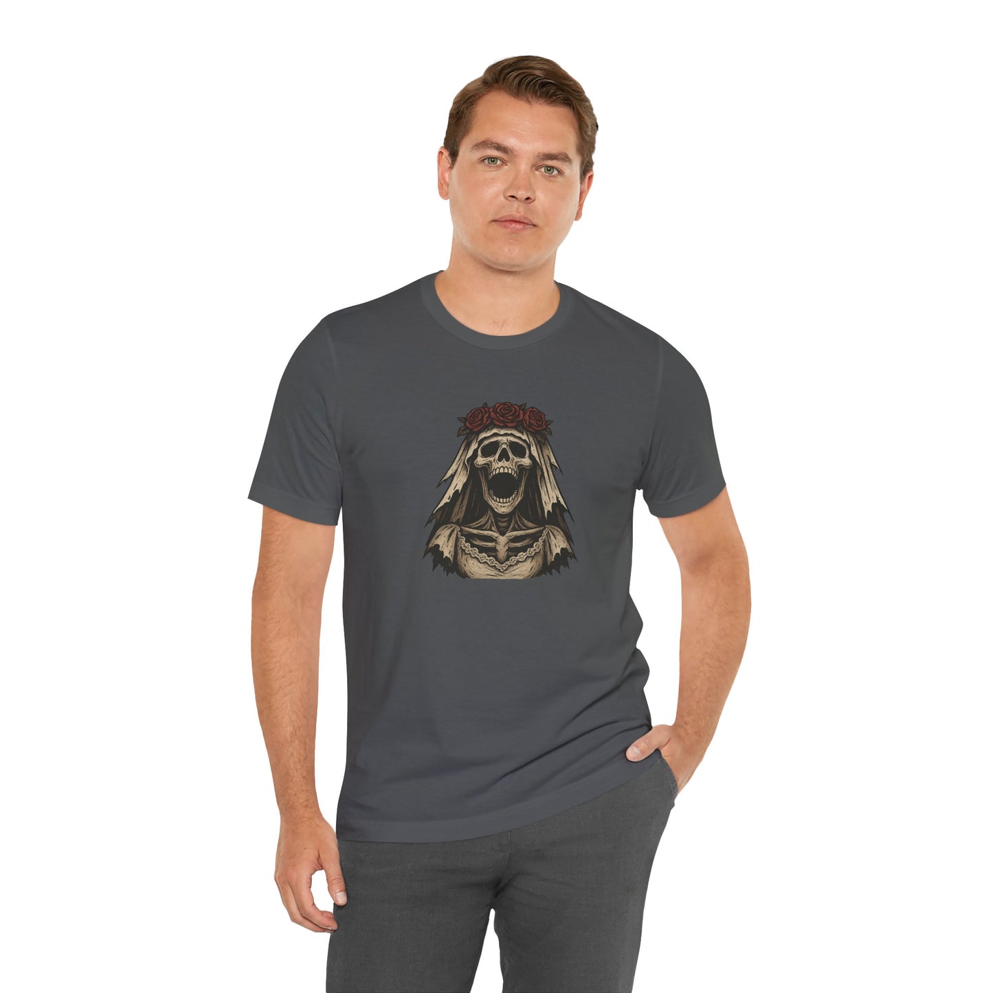 Screaming Skeleton Bride Halloween Shirt – Gothic Undead Bride Graphic Tee for Spooky Season Horror Fans