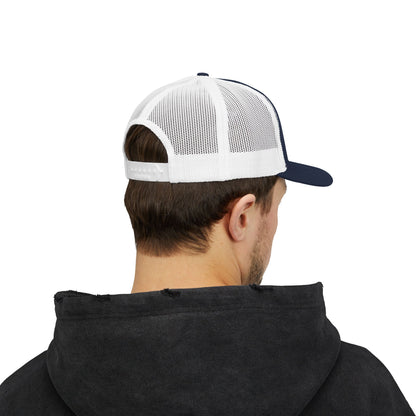 El Jefe Trucker Hat – Embroidered Bold Text Hat for Boss Energy, Leadership Style, and Latin Flair. Blue Letters