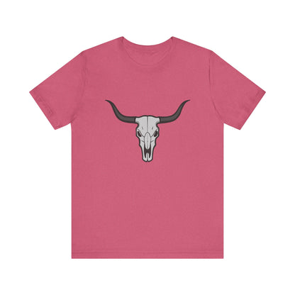 Dark Theme Steer Skull Shirt – Western Cow Skull Graphic in Grey and Black for Desert Gothic Vibes. Unisex Jersey Short Sleeve Tee