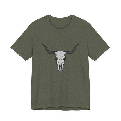 Dark Theme Steer Skull Shirt – Western Cow Skull Graphic in Grey and Black for Desert Gothic Vibes. Unisex Jersey Short Sleeve Tee
