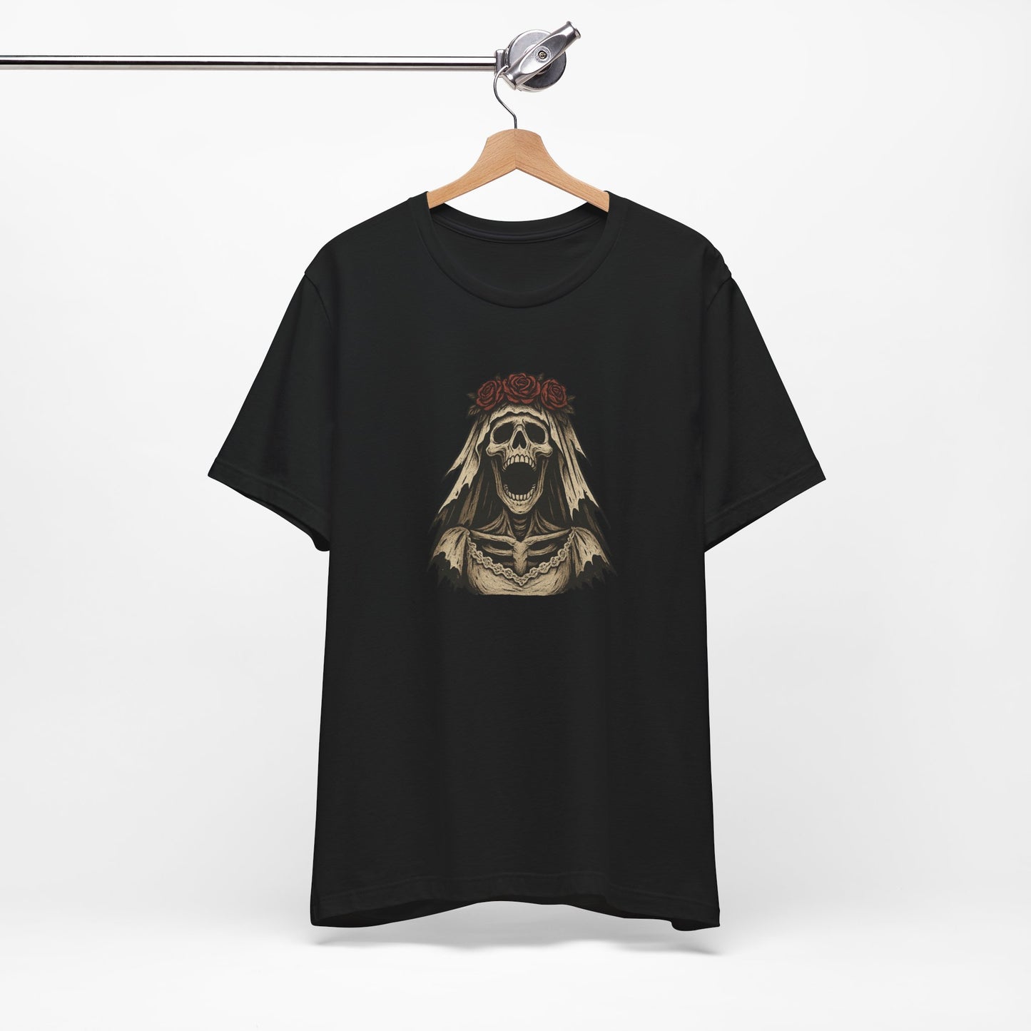 Screaming Skeleton Bride Halloween Shirt – Gothic Undead Bride Graphic Tee for Spooky Season Horror Fans