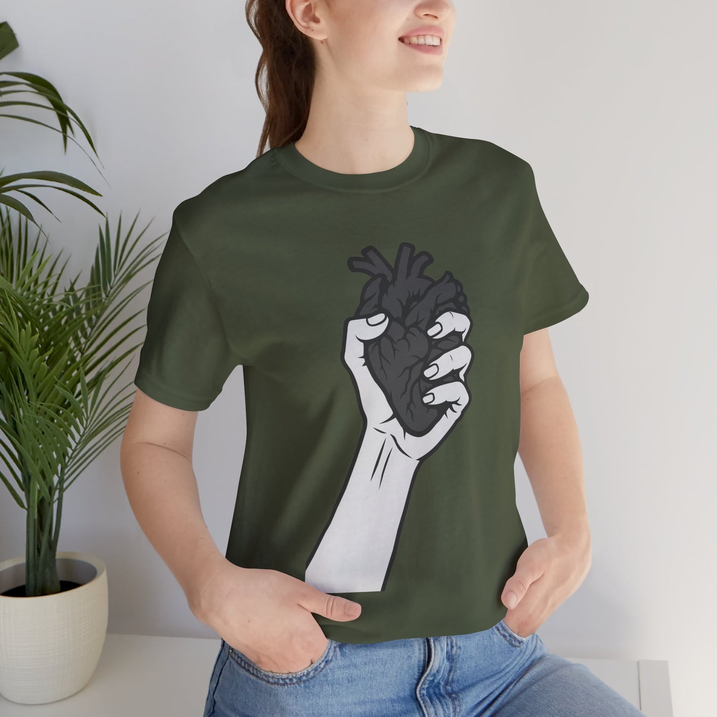 Broken Heart Graphic Tee Dark Theme – Emotional Vector Design for the Heartbroken and Strong