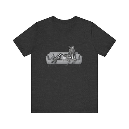 Relaxed Zebra on Couch Graphic Tee Dark Theme – Chill Animal Art with Modern Vector Design